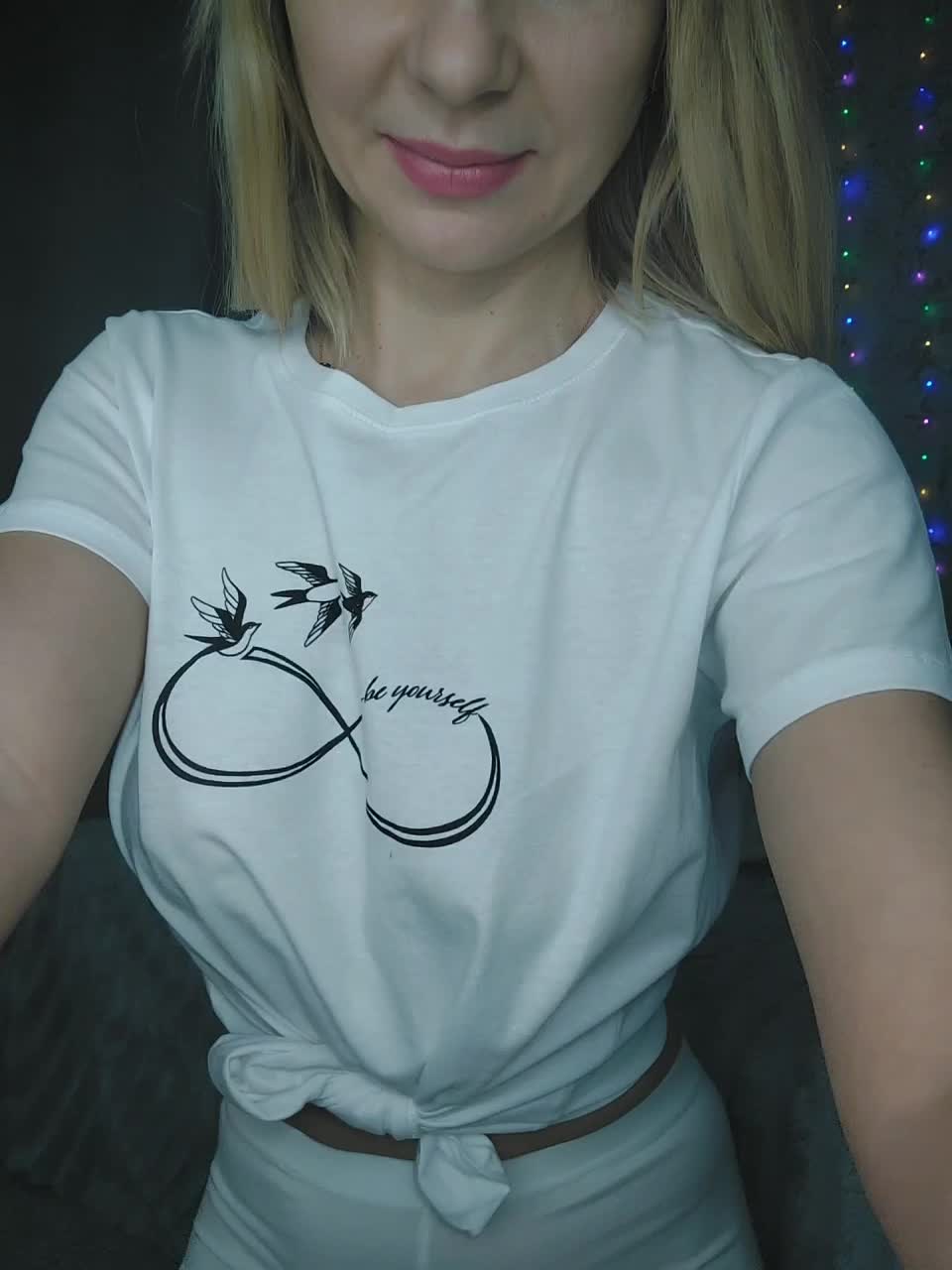 View or download file kkoketkaa on 2024-01-11 from bongacams