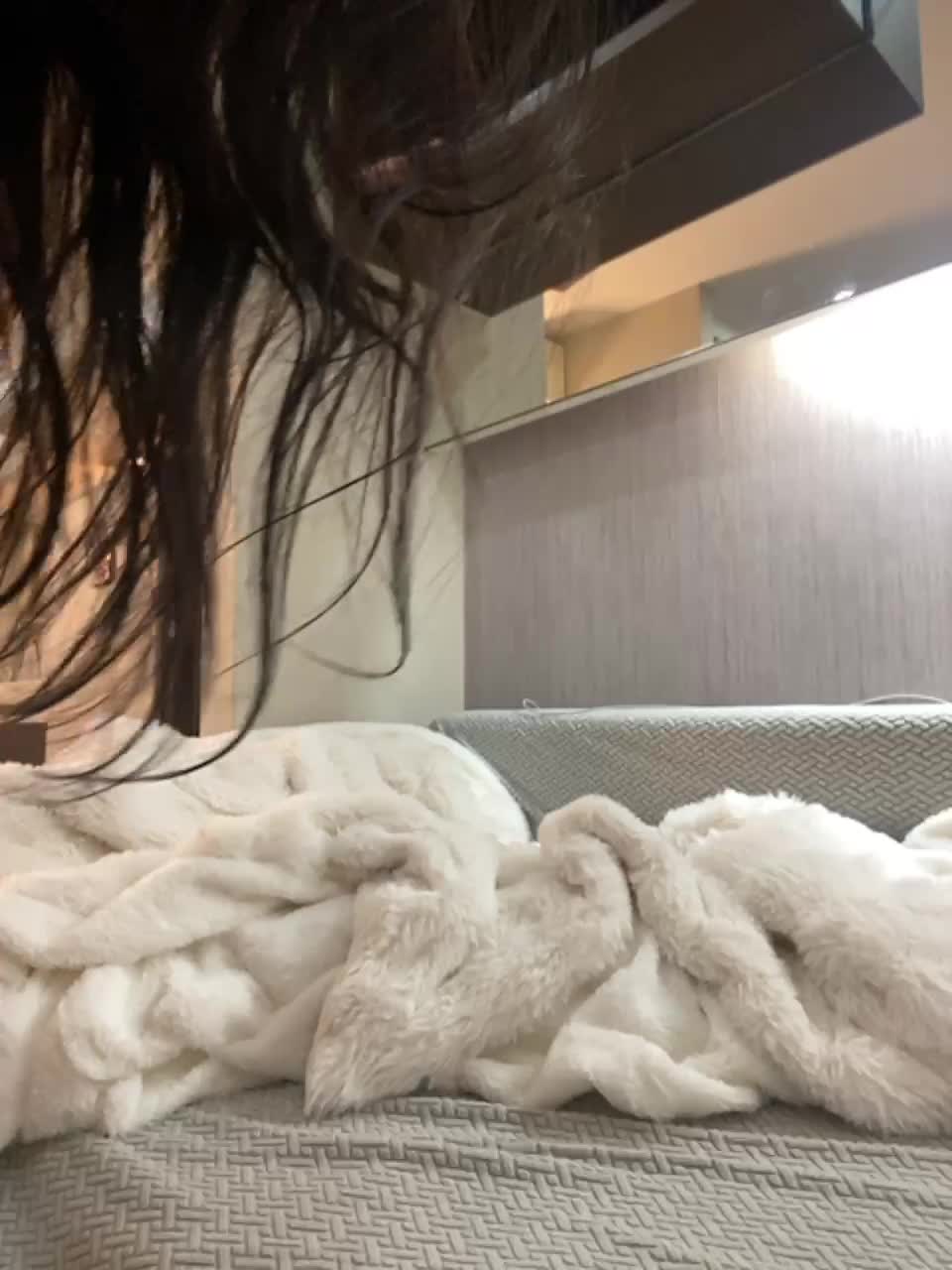 View or download file vincentiia on 2024-01-11 from bongacams