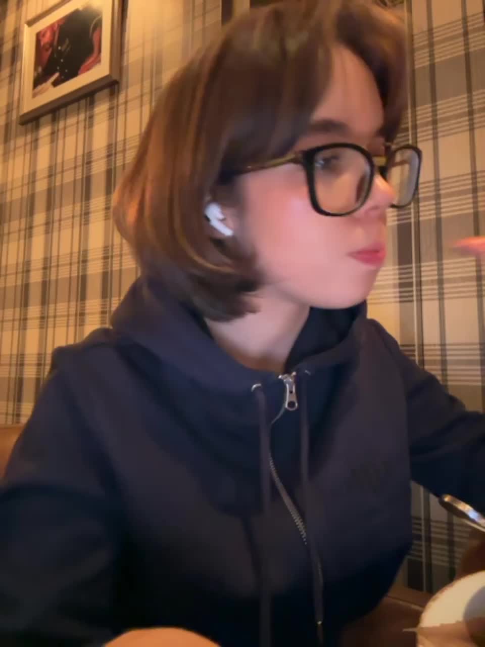 View or download file _alessandra on 2024-01-13 from bongacams