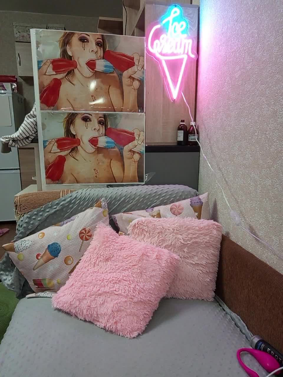 View or download file gloria_big_hot on 2024-01-13 from bongacams