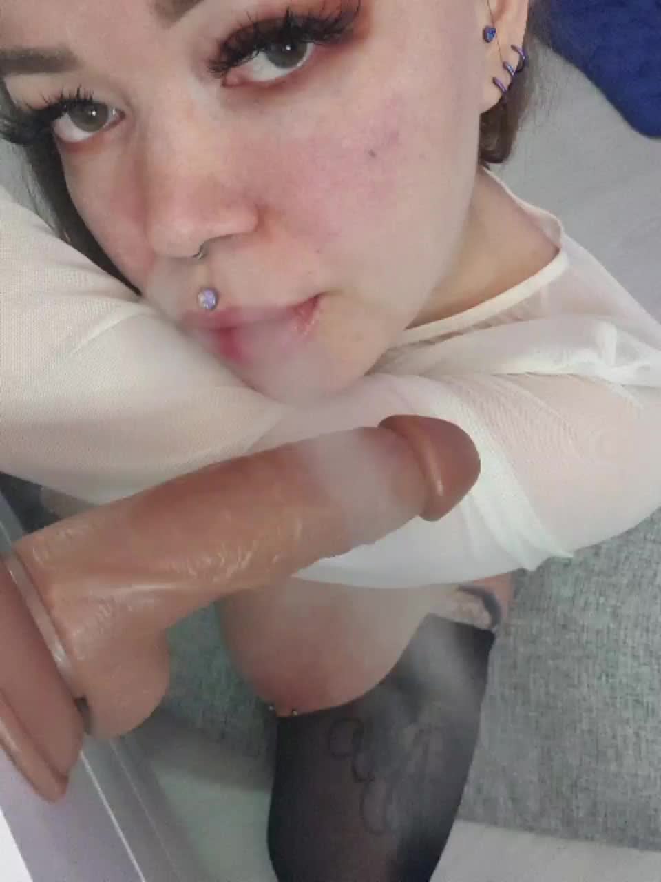 View or download file pink_fluffy on 2024-01-13 from bongacams