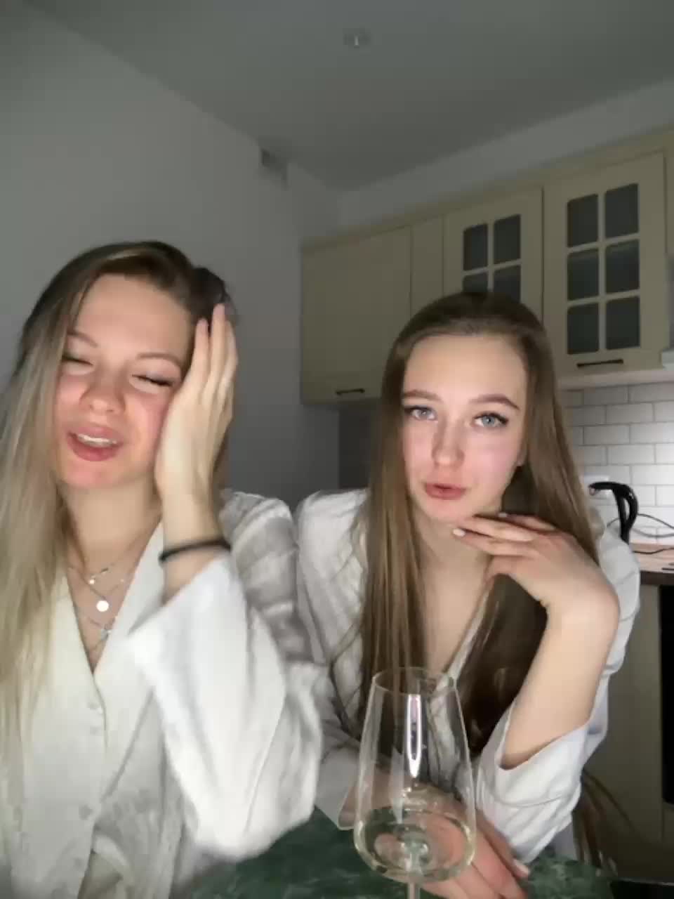 View or download file utiputishkaa on 2024-01-13 from bongacams