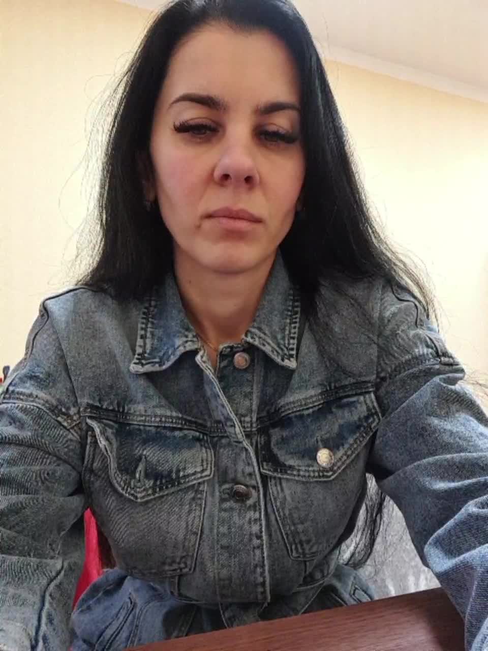 View or download file 1glorya1 on 2024-01-15 from bongacams