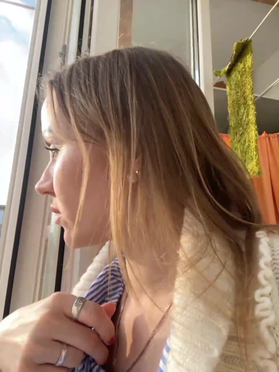 View or download file alenushka888 on 2024-01-16 from bongacams