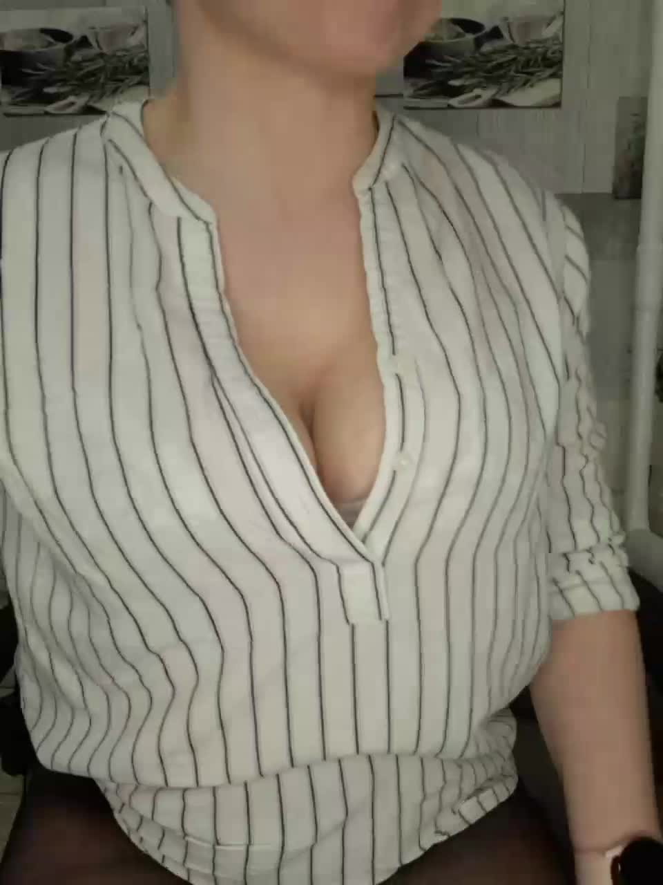 View or download file anesteishen on 2024-01-16 from bongacams