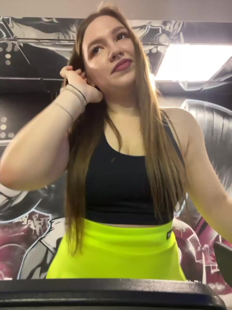 View or download file missiax on 2024-01-16 from bongacams