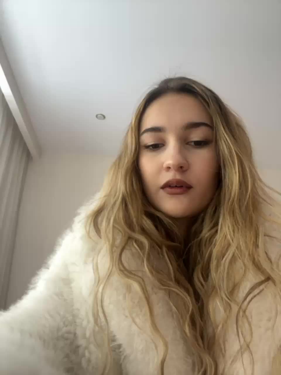 View or download file _lana_chester_ on 2024-01-17 from bongacams