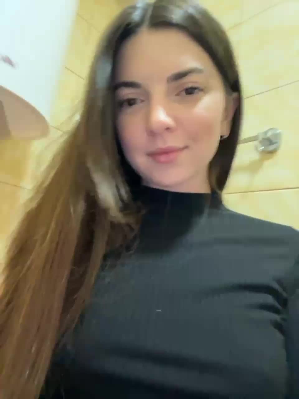 View or download file _saharochek_ on 2024-01-17 from bongacams