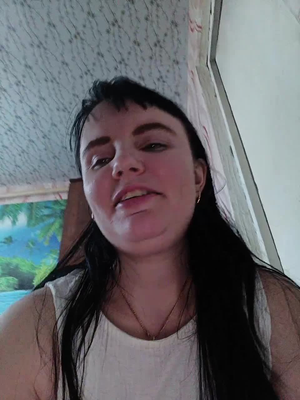 View or download file alisa_luna on 2024-01-17 from bongacams