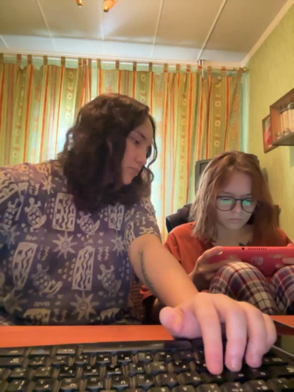 View or download file natali_palaaament on 2024-01-17 from bongacams