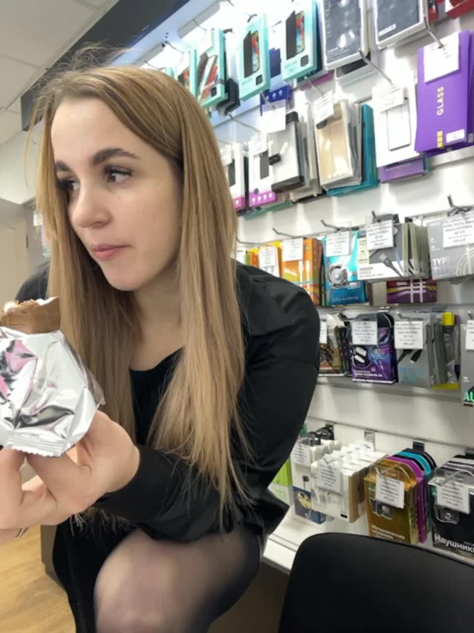 View or download file markkizaa on 2024-01-18 from bongacams