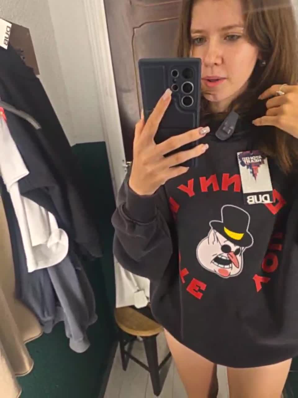 View or download file lilolumofficially on 2024-09-17 from bongacams