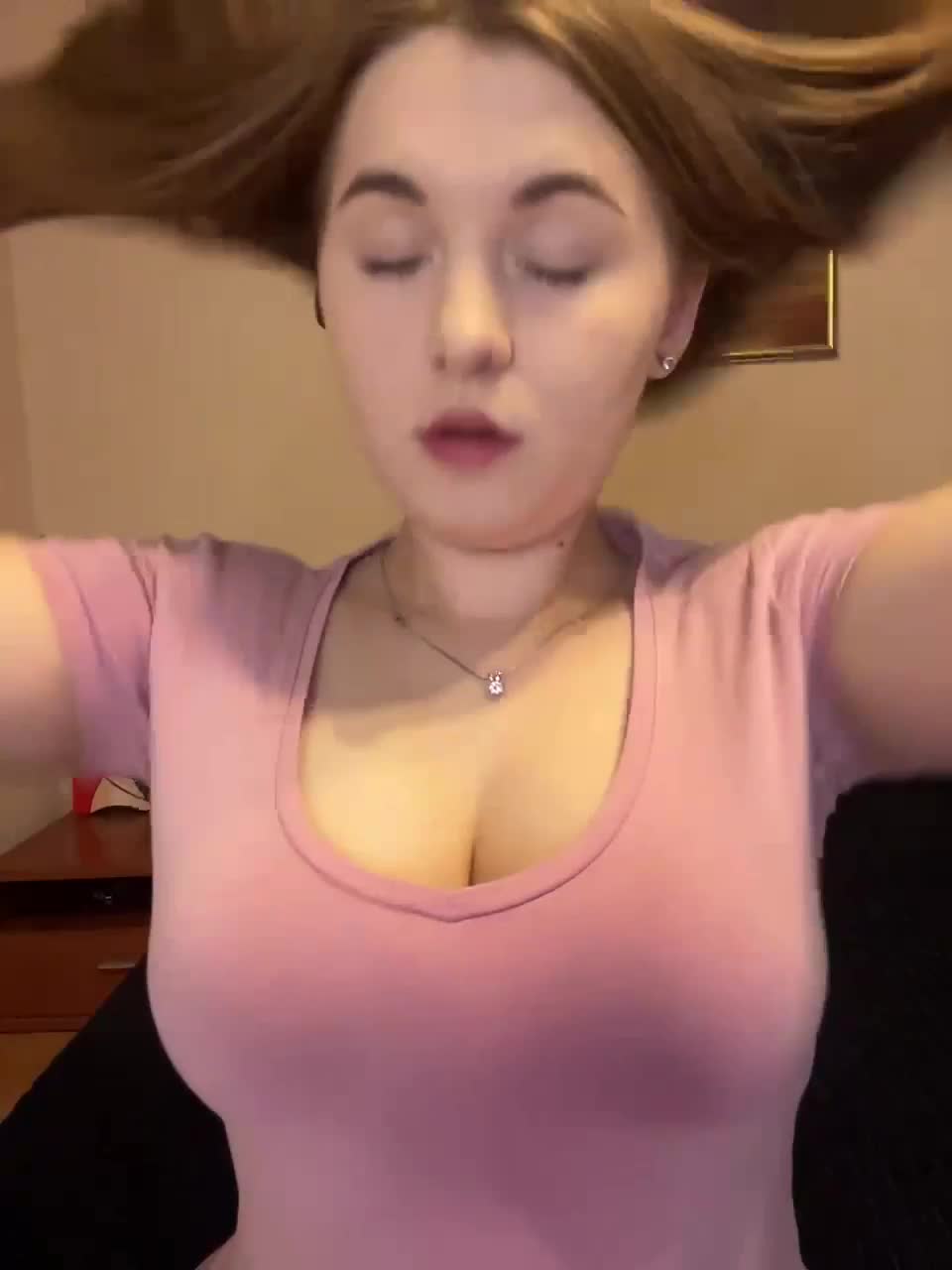 View or download file peach__alice on 2024-09-20 from bongacams