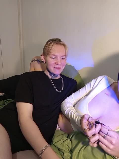 View or download file wequeen_ on 2024-09-20 from bongacams