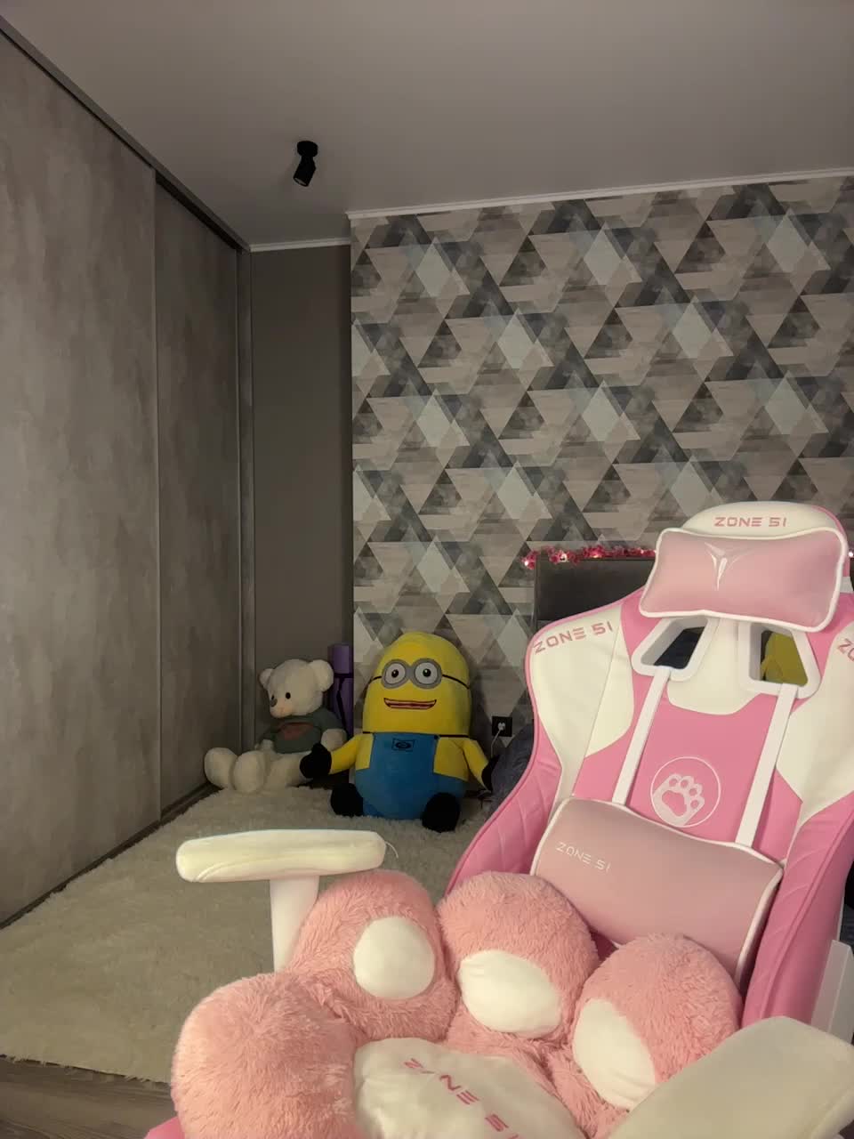 View or download file av090901 on 2024-09-21 from bongacams