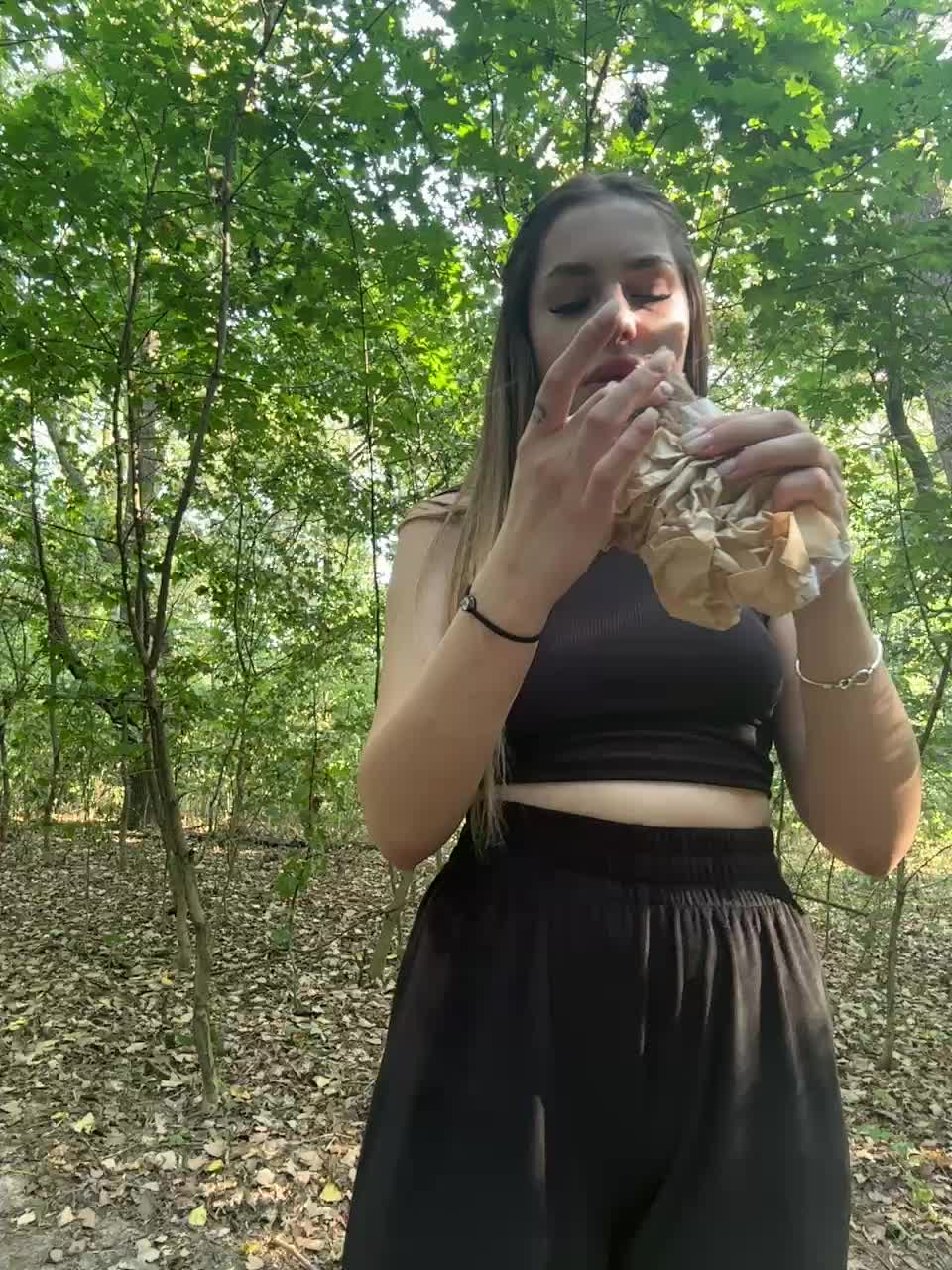 View or download file babydarii on 2024-09-21 from bongacams