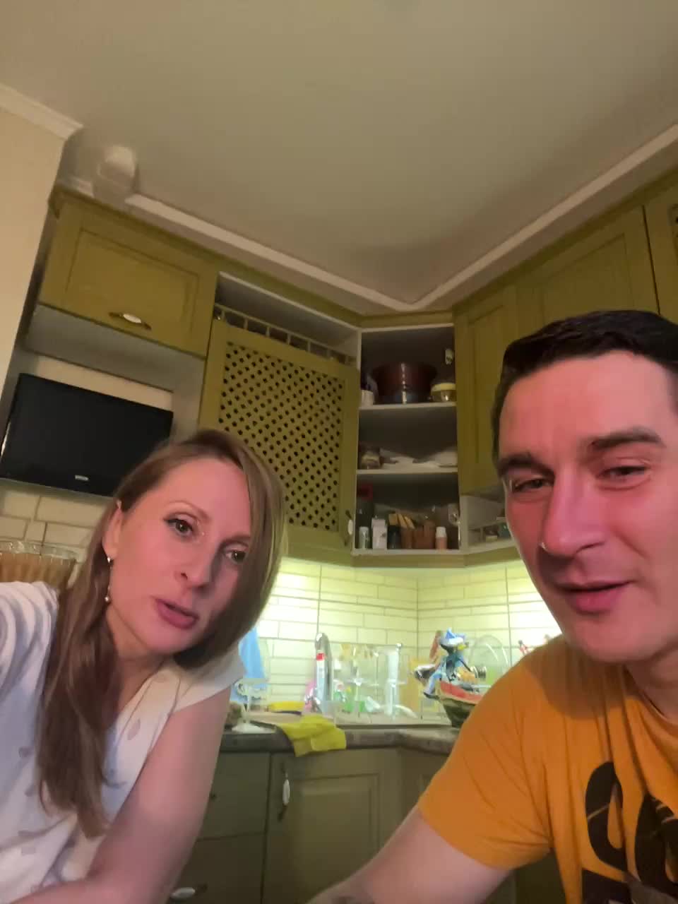 View or download file funkymonkeys on 2024-09-21 from bongacams