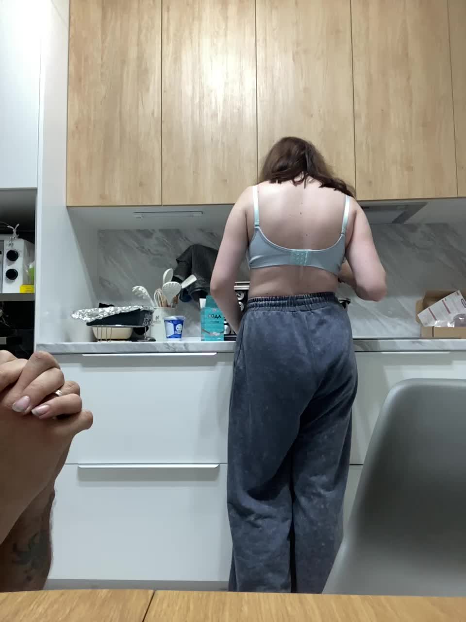 View or download file alcost on 2024-09-25 from bongacams