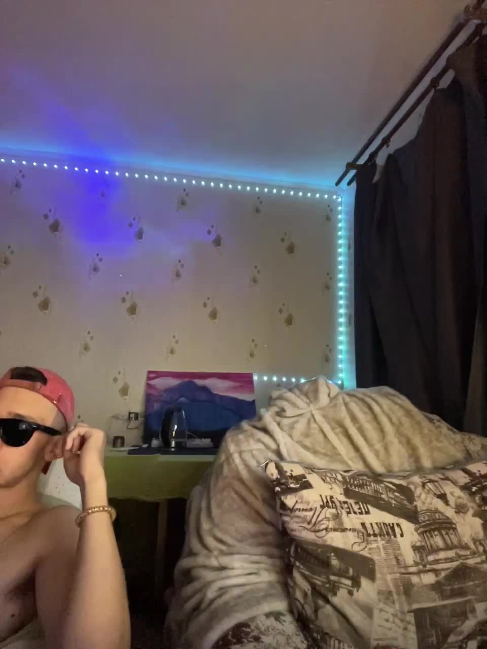 View or download file angelstonight1 on 2024-09-25 from bongacams