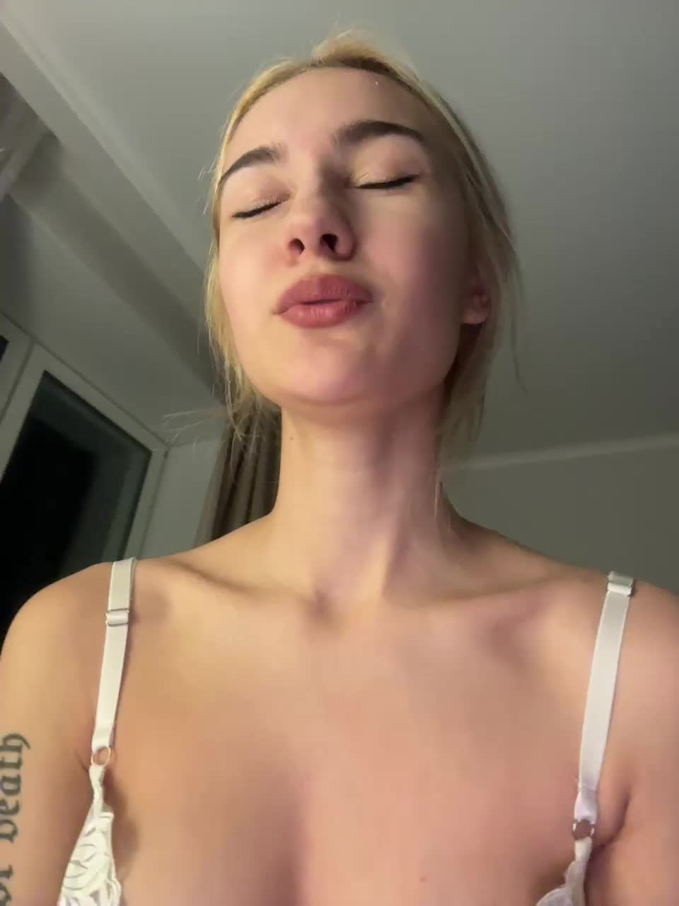 View or download file _lana_chester_ on 2024-09-28 from bongacams