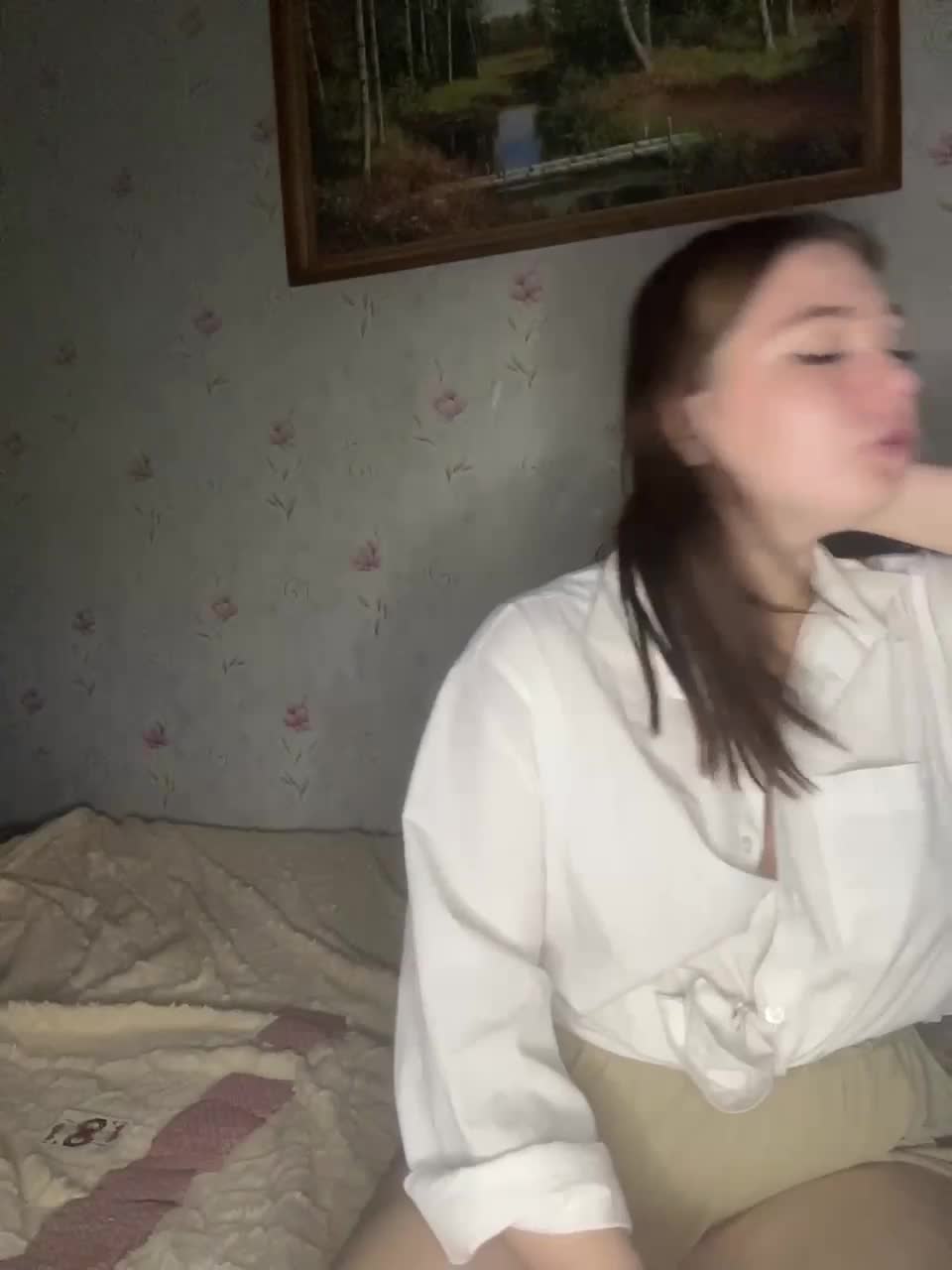 View or download file alyavass1 on 2024-09-28 from bongacams