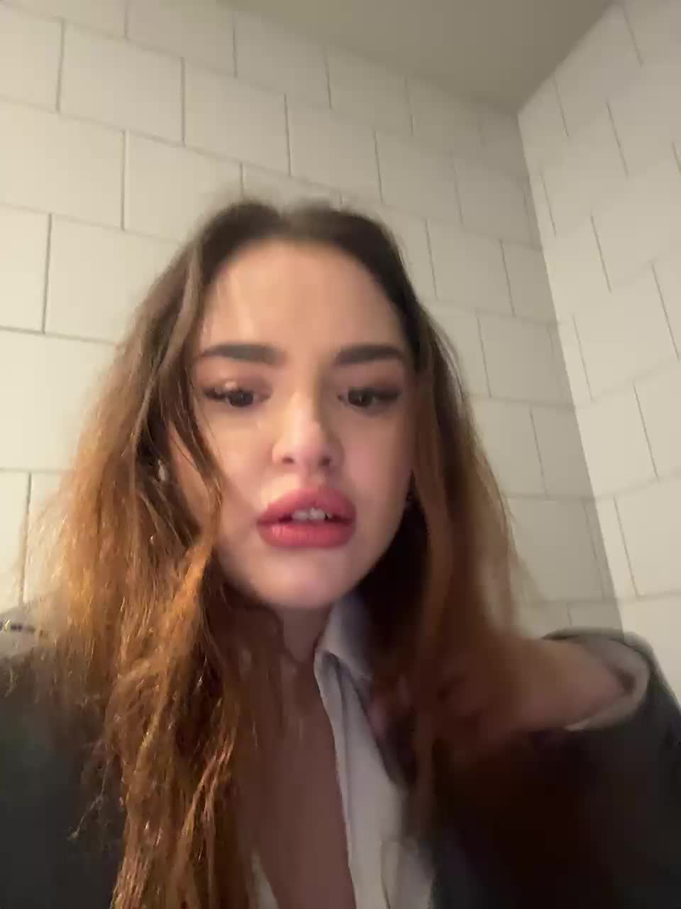 View or download file mikhalinochka27 on 2024-09-28 from bongacams