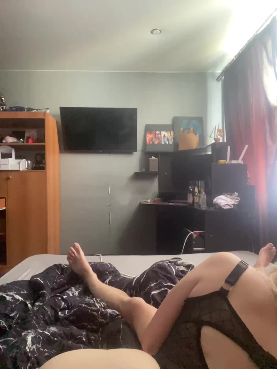 View or download file elenasativa on 2024-09-29 from bongacams