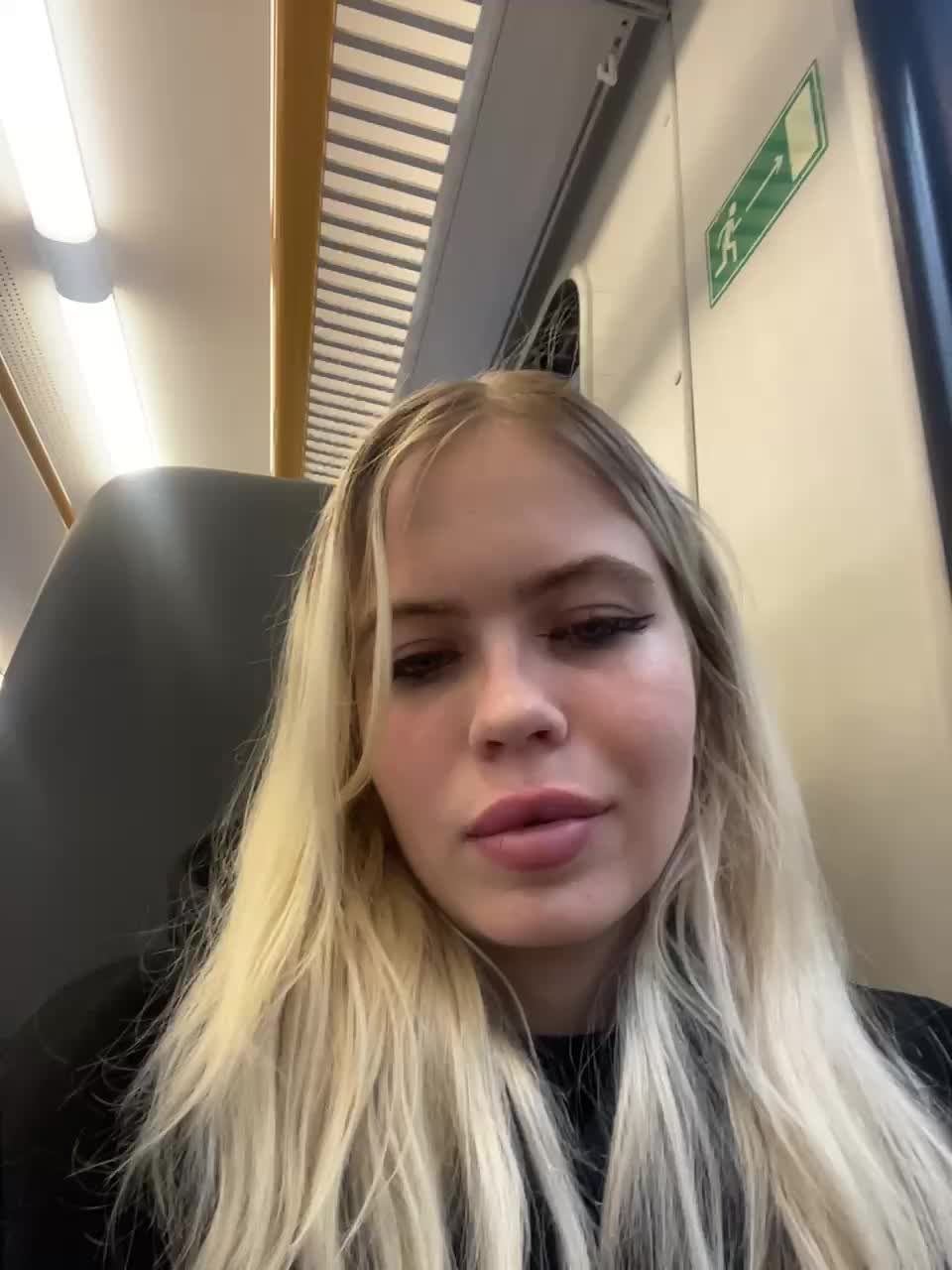 View or download file jessikasmith on 2024-09-29 from bongacams