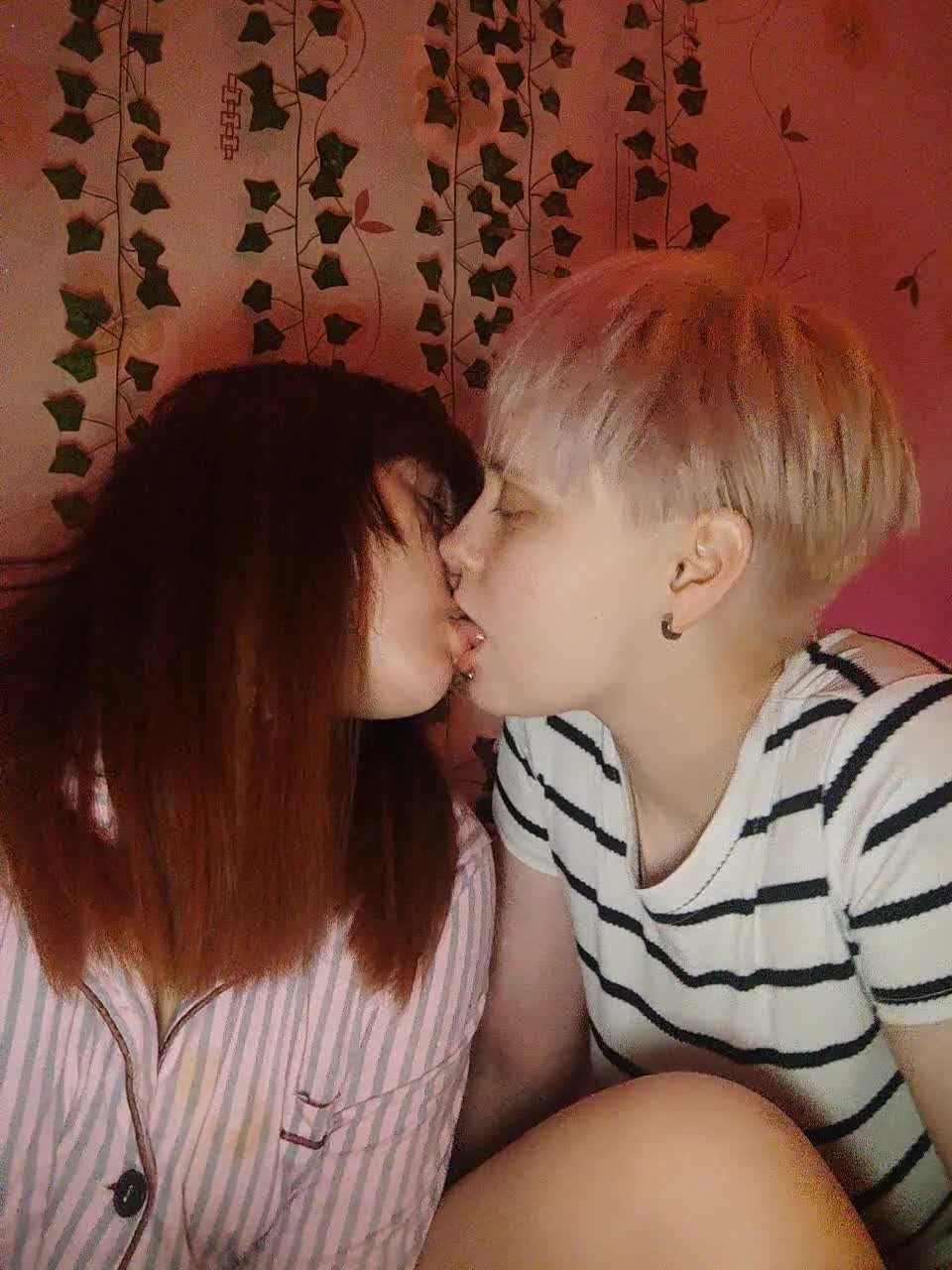 View or download file kittycolorfull on 2024-09-29 from bongacams