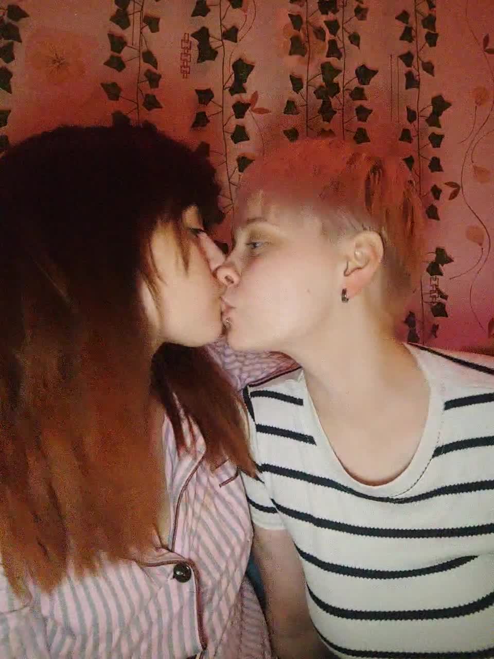 View or download file kittycolorfull on 2024-09-29 from bongacams