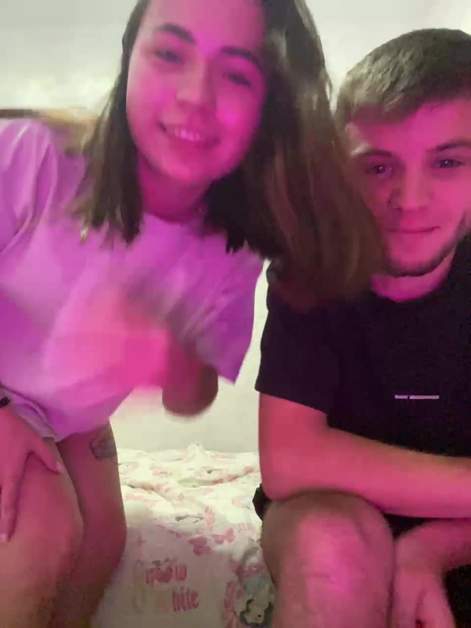 View or download file kapuaro20 on 2024-09-30 from bongacams