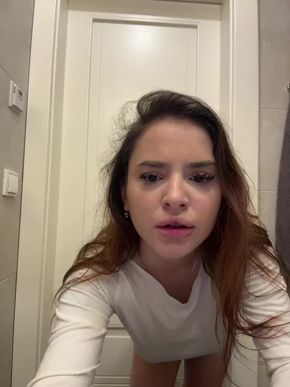 View or download file mikhalinochka27 on 2024-09-30 from bongacams