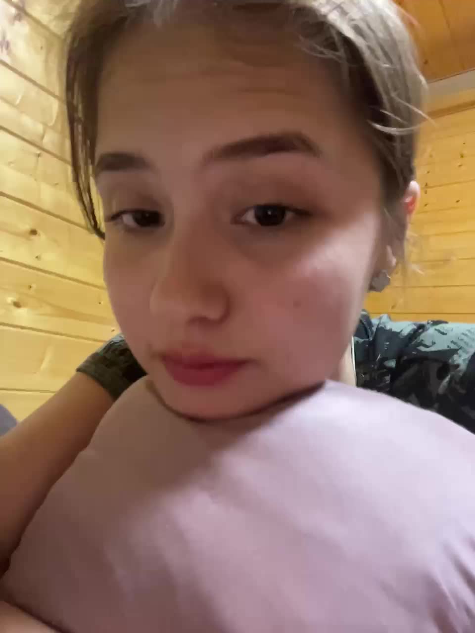 View or download file virginviolet on 2024-09-30 from bongacams