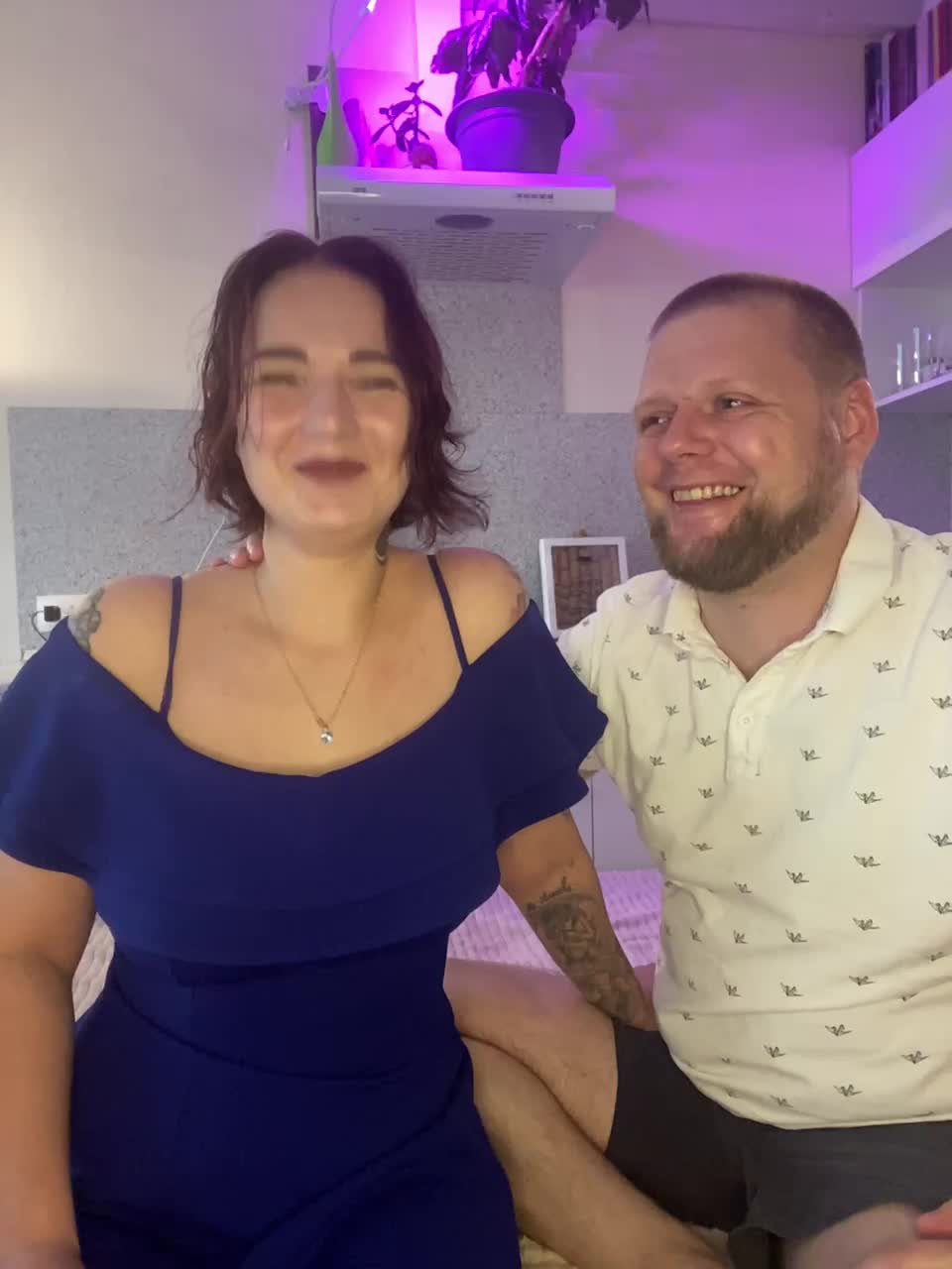 View or download file me_and_my on 2024-10-01 from bongacams