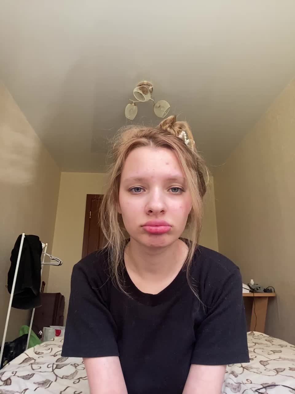 View or download file polinyshka on 2024-10-01 from bongacams