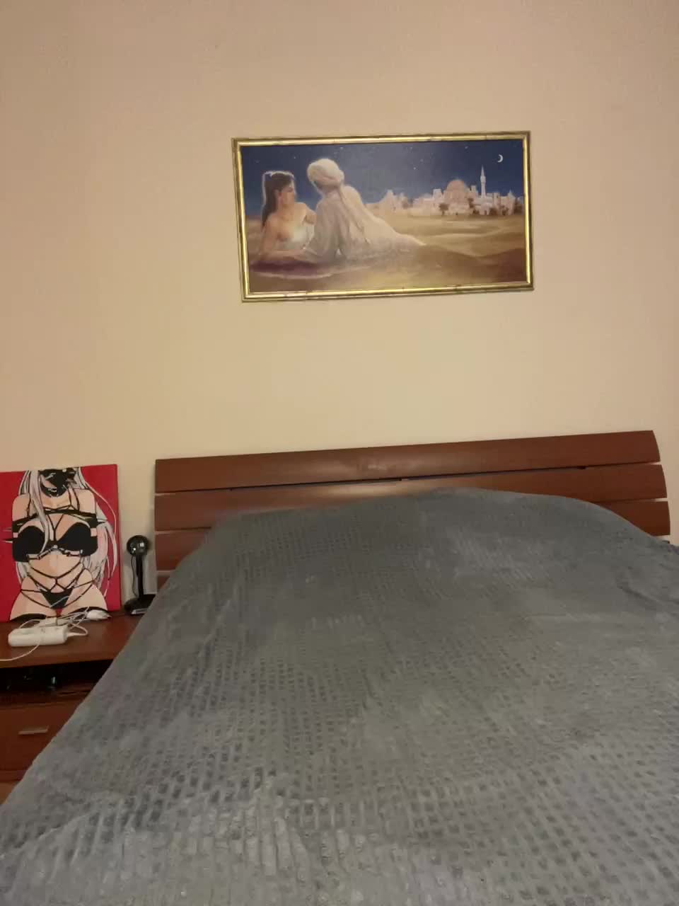 View or download file peach__alice on 2024-10-04 from bongacams