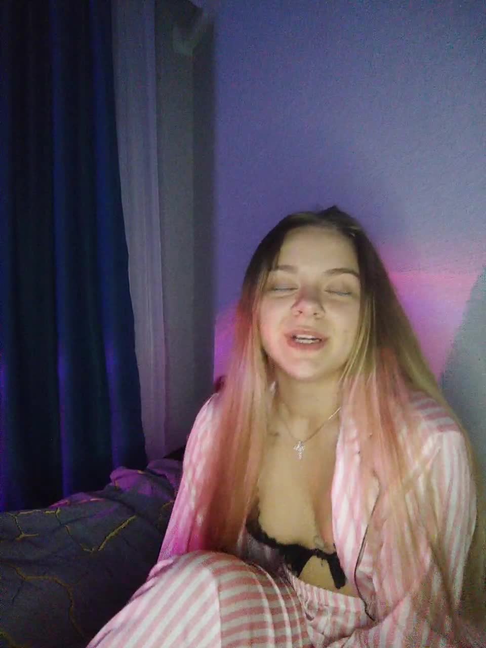 View or download file __crishtal__ on 2024-10-05 from bongacams