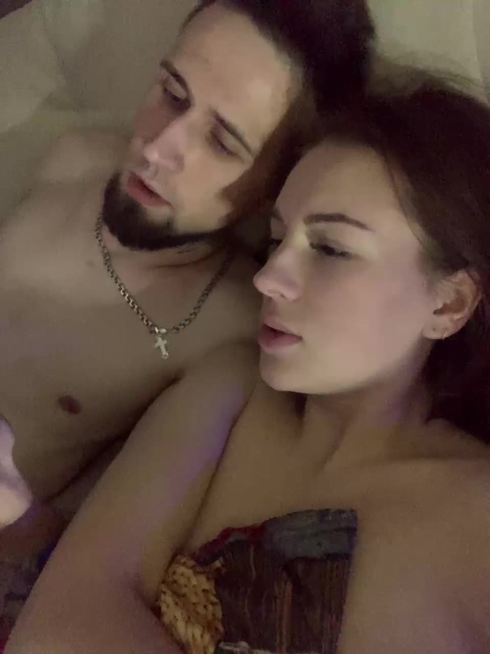 View or download file kaliss1599 on 2024-10-05 from bongacams