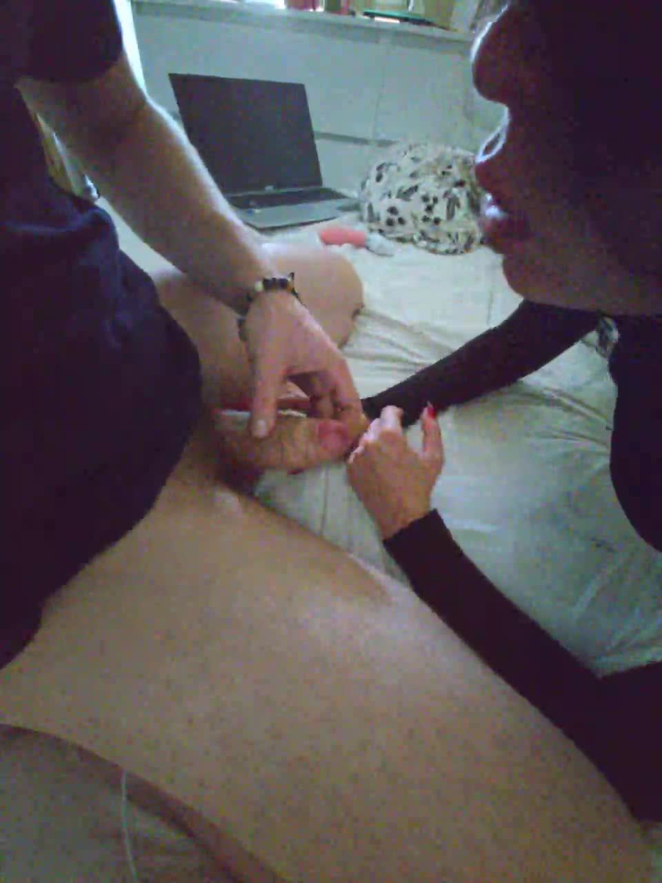 View or download file karinalovers on 2024-10-05 from bongacams