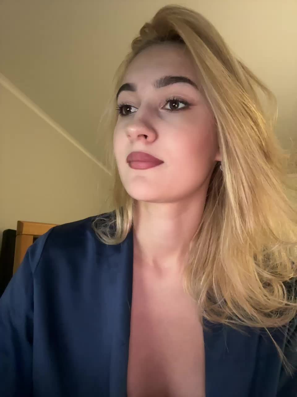 View or download file _lana_chester_ on 2024-10-06 from bongacams