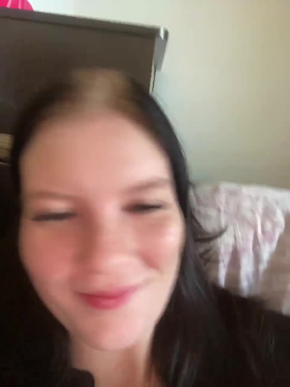 View or download file amelia2004 on 2024-10-06 from bongacams