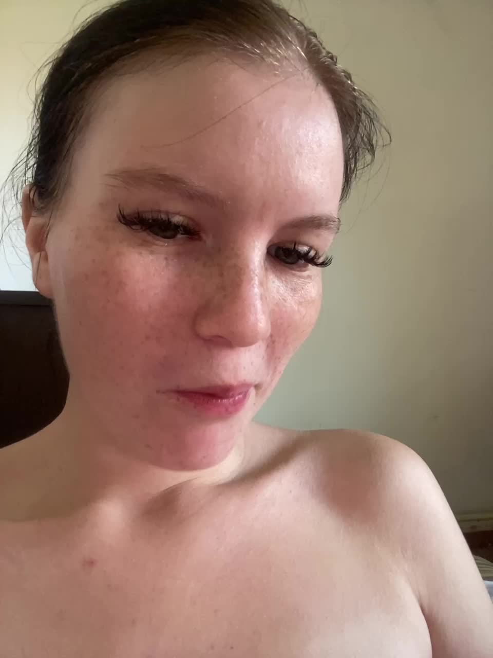 View or download file amelia2004 on 2024-10-06 from bongacams