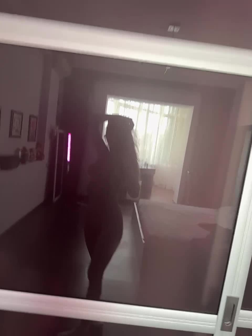 View or download file monikayyy on 2024-10-06 from bongacams