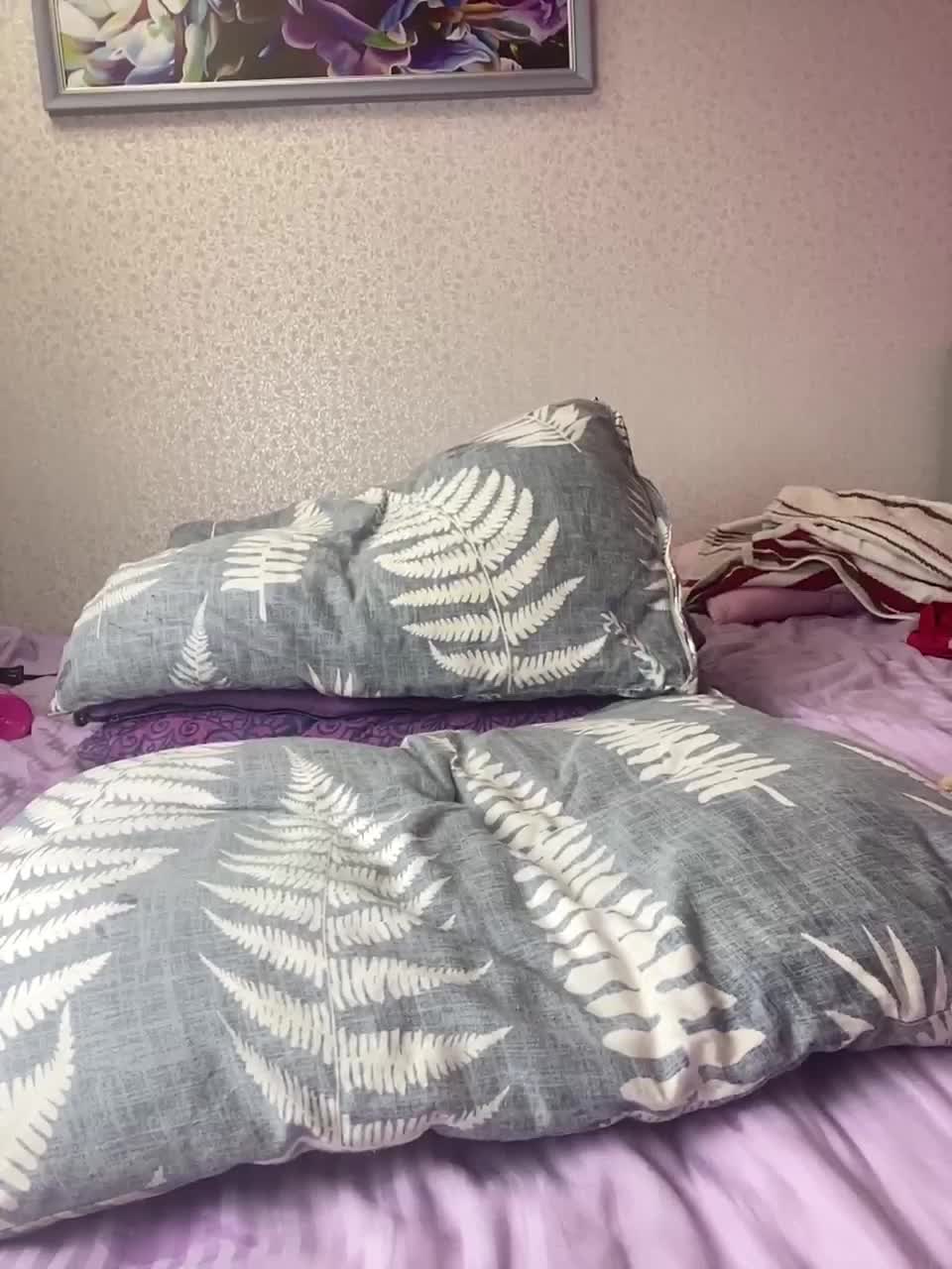 View or download file alisamaks on 2024-10-08 from bongacams