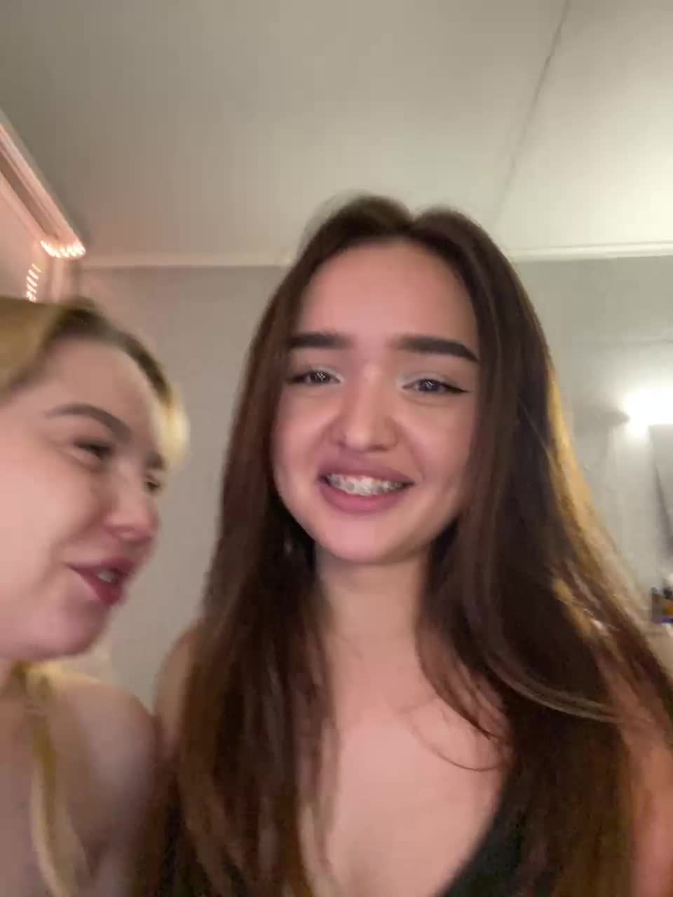 View or download file bitches_fairies on 2024-10-08 from bongacams