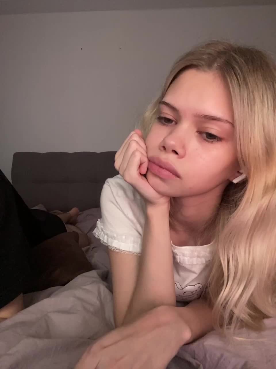 View or download file chansetolove on 2024-10-08 from bongacams