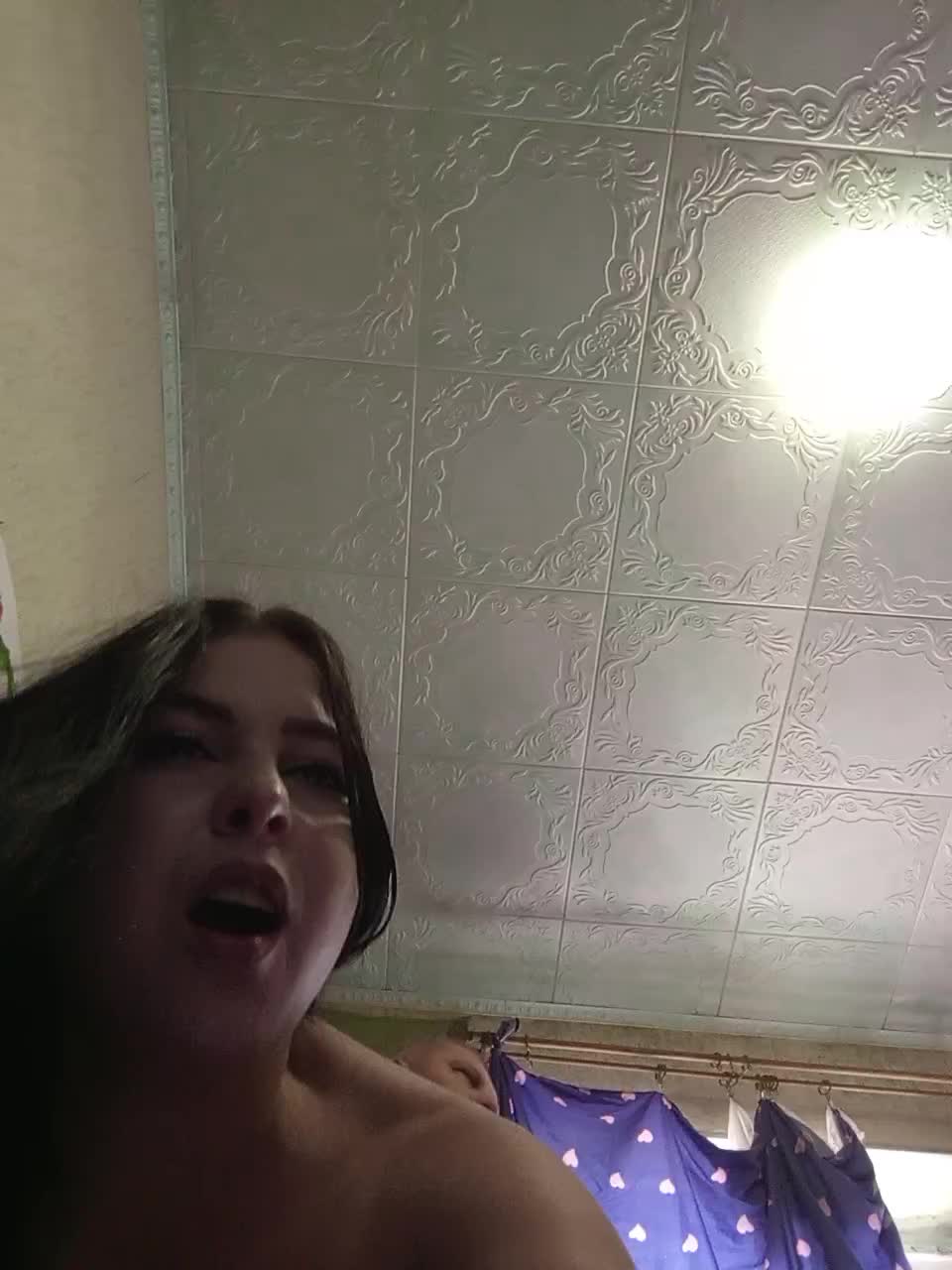 View or download file kissmabont on 2024-10-08 from bongacams