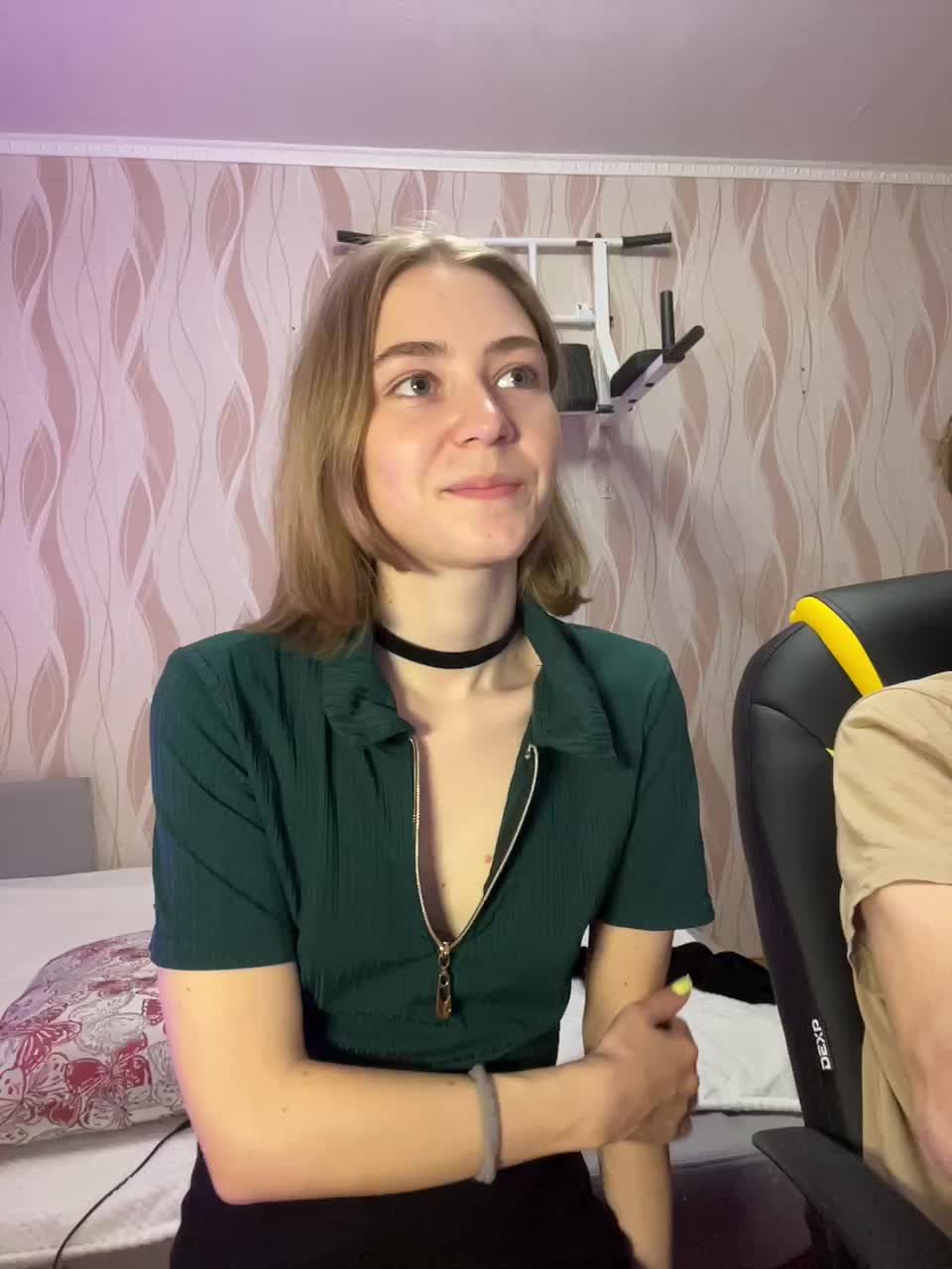 View or download file shrimprolls on 2024-10-08 from bongacams