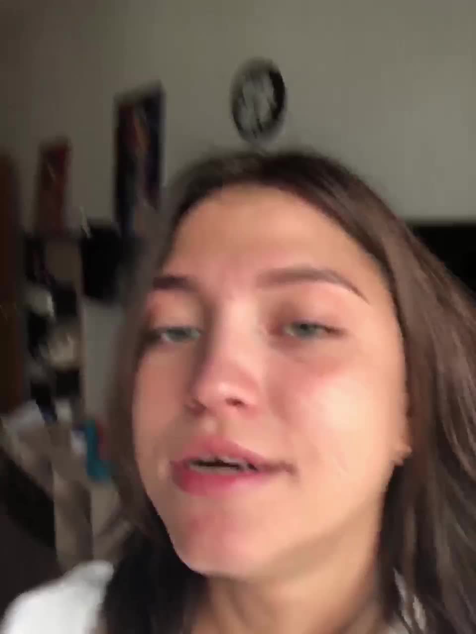 View or download file 1dory1 on 2024-10-09 from bongacams