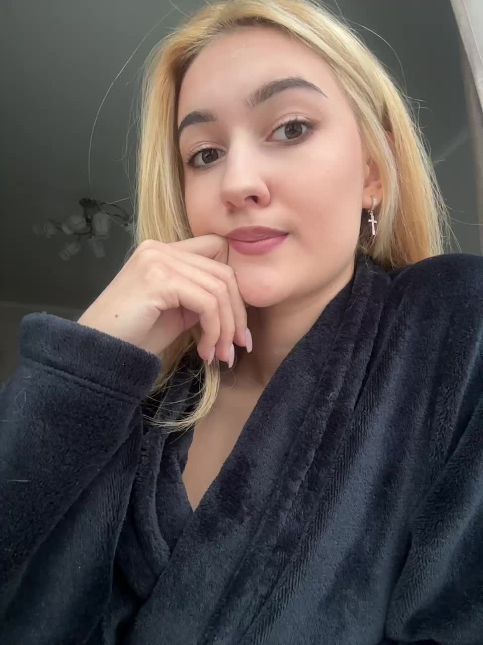 View or download file _lana_chester_ on 2024-10-09 from bongacams